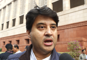 Seasoned campaigner Jyotiraditya Scindia to contest LS polls on BJP ticket for first time