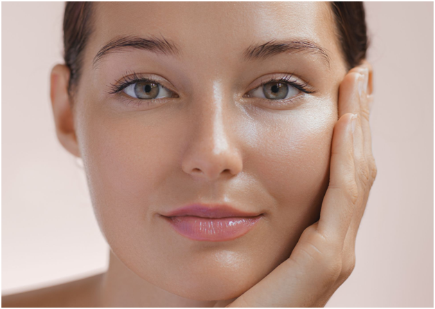 Can Niacinamide Face Serum Help with Acne, Pores & Pigmentation?