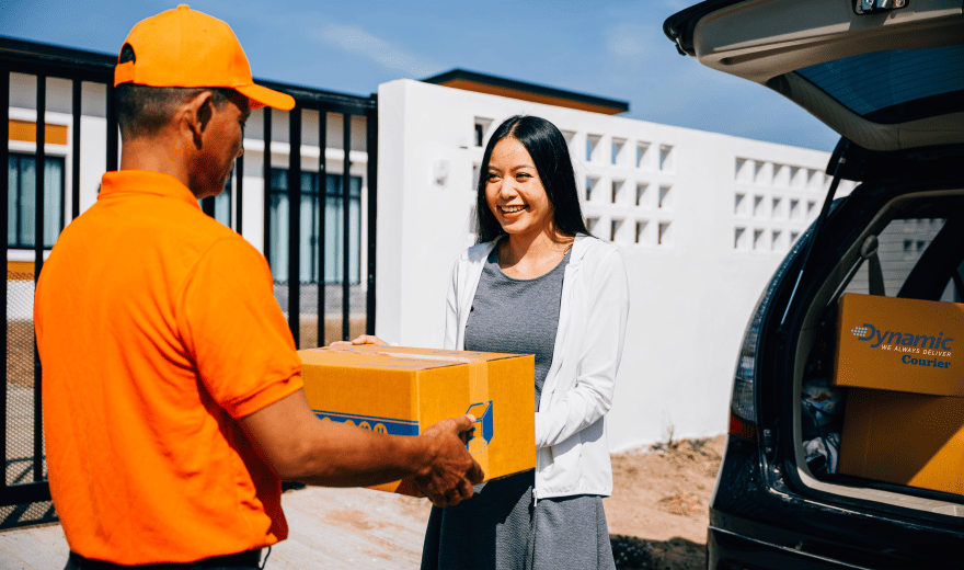 How to Choose an International Courier Service for Faster, Safer Cross-border Delivery?